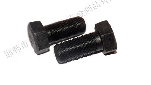 4.8級六角頭螺栓與Q235B六角頭螺栓相比較，